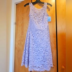 David's Bridal short lace high neck Iris size 6 purple